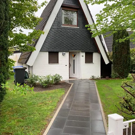 Holiday home Kampweg 18